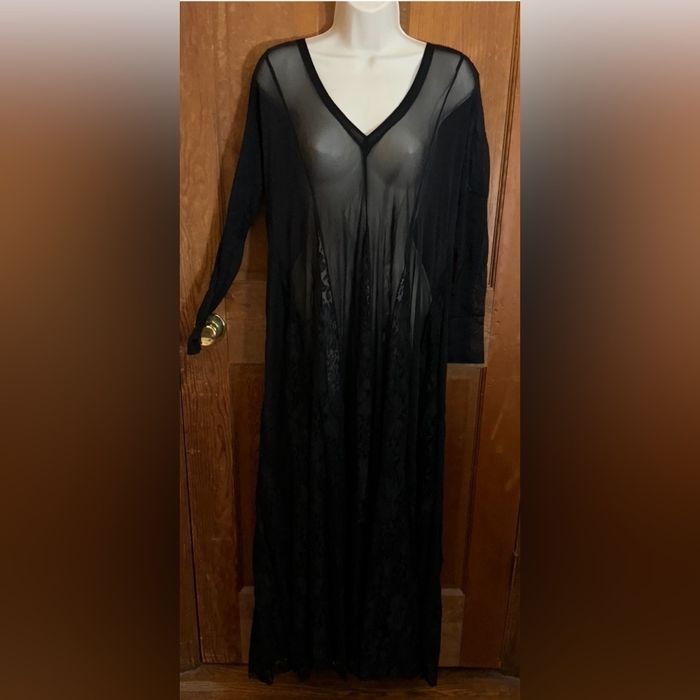 We Are Hah Women’s Mama C Lace Maxi Dress with Pickets Size Small